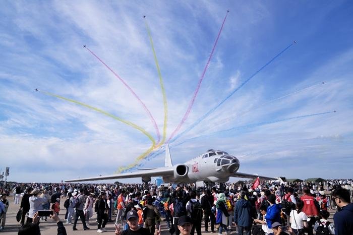 2025空軍航空開(kāi)放活動(dòng)和長(zhǎng)春航空展迎公眾日