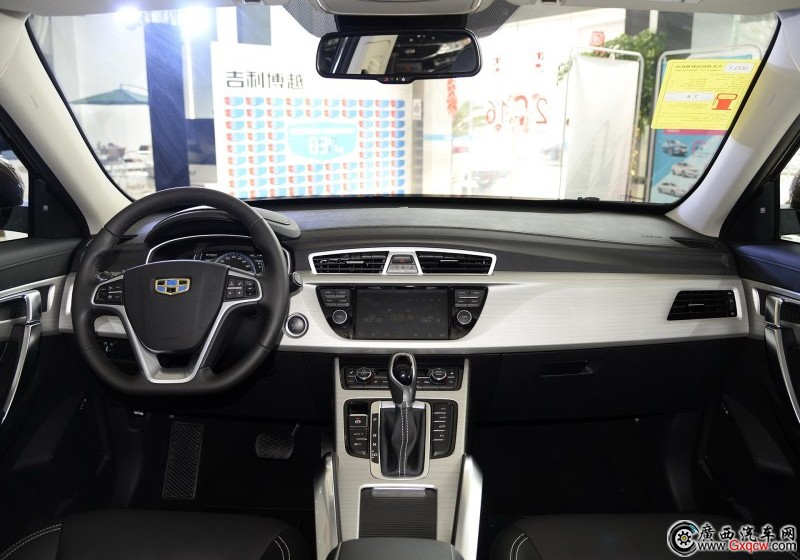 博越車型 內(nèi)飾圖