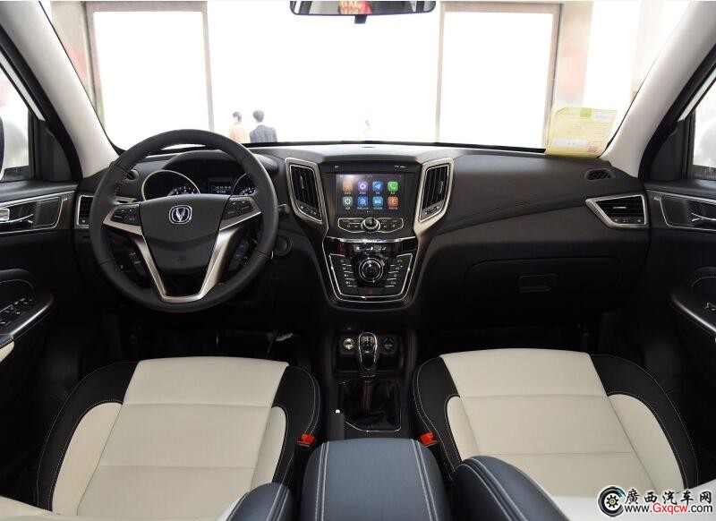 長安CS35車型 內(nèi)飾圖