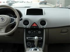 汽車(chē)之家 雷諾 科雷傲 4驅(qū)豪華型