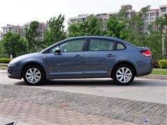 汽車之家 東風(fēng)雪鐵龍 世嘉 三廂 2.0自動舒適型