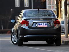 汽車(chē)之家 廣州本田 鋒范 1.5l 精英版mt