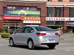 汽車(chē)之家 東風(fēng)雪鐵龍 世嘉 三廂 1.6手動(dòng)時(shí)尚型