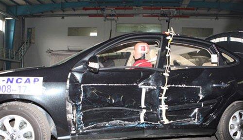 這個(gè)可以有 9款流行緊湊型車防撞梁對(duì)比 汽車之家 這個(gè)可以有 9款流行緊湊型車防撞梁對(duì)比 汽車之家