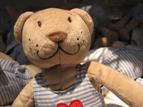 本周數(shù)碼相機(jī)市場 消費者關(guān)注度前十熱機(jī)