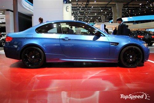 法蘭克福的余熱:寶馬推出M3限量款車型 汽車之家 法蘭克福的余熱:寶馬推出M3限量款車型 汽車之家