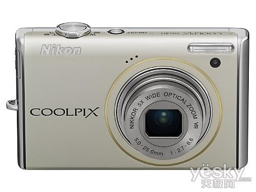 凸顯個(gè)性 拒絕撞機(jī) 五彩數(shù)碼相機(jī)推薦