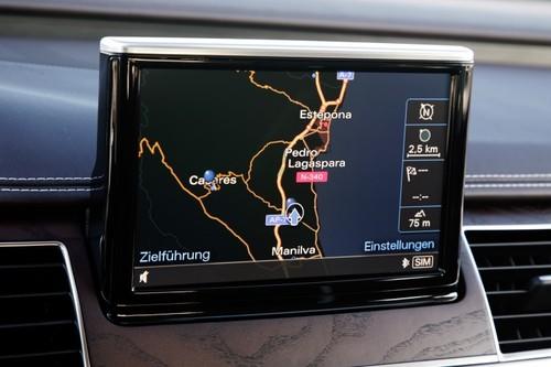 豪華車的準則 海外試駕2011款奧迪A8