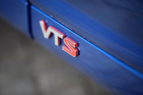 試駕雪鐵龍C4 VTS轎跑車