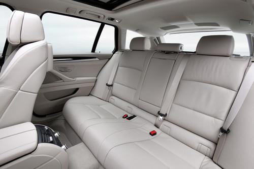 售約31.6萬(wàn)起 新寶馬5系旅行版細(xì)節(jié)