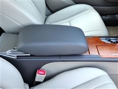 中型車銷量王PK 2010款雅閣對比凱美瑞