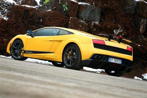 憤怒的公牛 試駕蘭博基尼Superleggera 汽車之家 憤怒的公牛 試駕蘭博基尼Superleggera 汽車之家