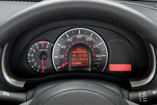 經(jīng)典微型車 海外試駕日產(chǎn)經(jīng)濟型車瑪馳